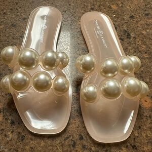 Chinese Laundry Carlo pink pearl sandal size 7
